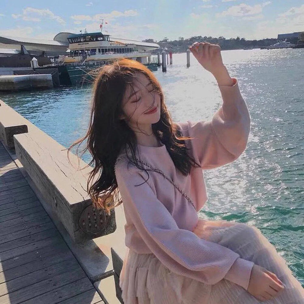 女孩的夏日秘密